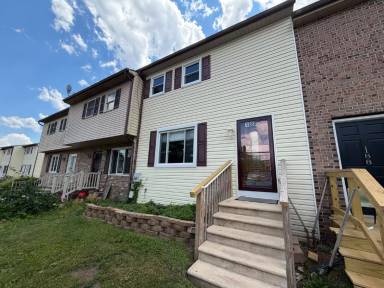 Main picture of 186 White Dogwood Dr