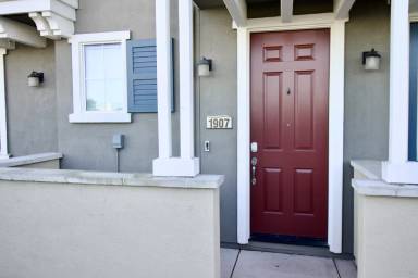 Main picture of 643 Turnbuckle Drive, Unit 1907, Redwood City