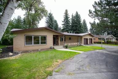 Main picture of 650 Canyon Rd