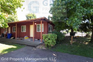 Main picture of 3336-3338 SE 84th Ave