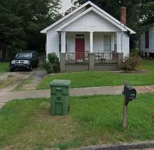 Main picture of 2422 Plum St