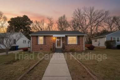 Main picture of 1431 Verdun St
