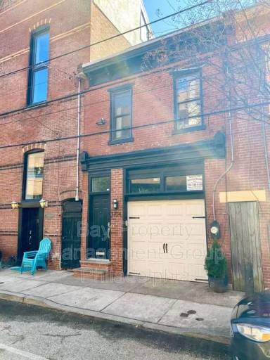 Main picture of 1704 Kater St