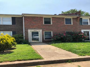 Main picture of 205 Honeysuckle Ln