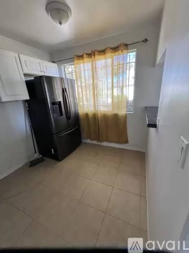 Main picture of 2901 Hauser Blvd