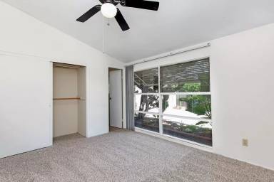 Main picture of 9203 Hector Ave