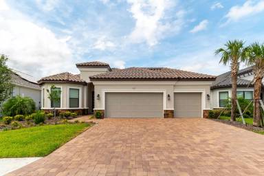 Main picture of 5312 Caserta Ct