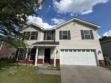 Main picture of 234 Augusta Way
