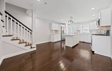 Main picture of Sherman Crossing Apartments