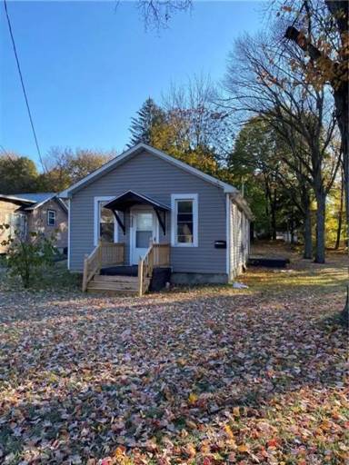 Main picture of 1010 N Jefferson St