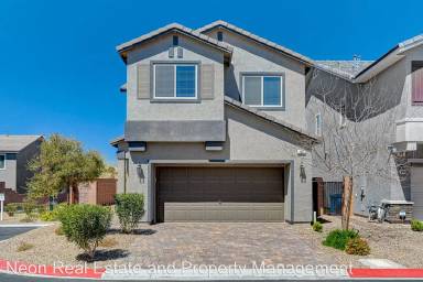 Main picture of 84 Palm Park Ct