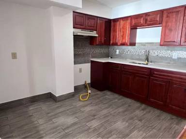 Main picture of 95 Ferry St