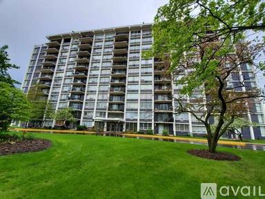 Main picture of Highland Towers