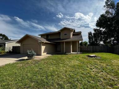 Main picture of 213 Tralee Ct