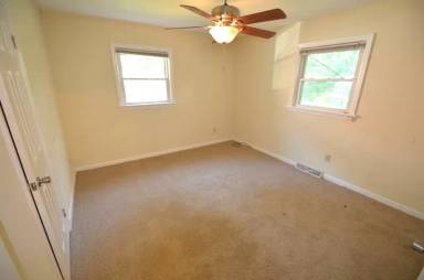 Main picture of 23 Green Ct