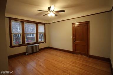 Main picture of 2651 N Harding Ave