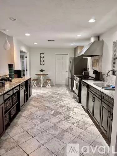 Main picture of 12738 Inverary Cir
