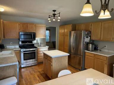 Main picture of 16842 Hanover Ln