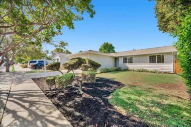 Main picture of 2331 Panoramic Dr