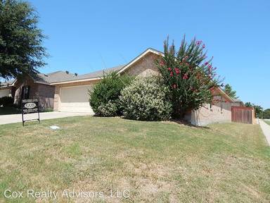 Main picture of 407 Eisenhower Ln