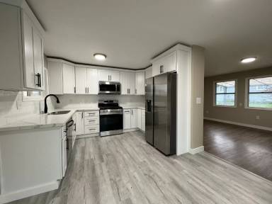 Main picture of 318 Willow St