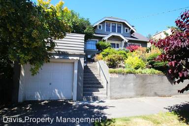 Main picture of 4707 4th Ave NE
