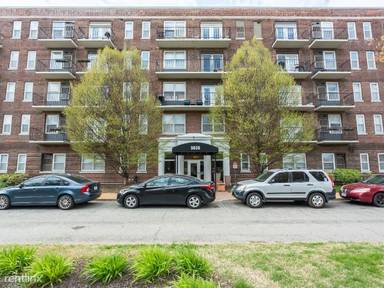 Main picture of 5630 Pershing Ave