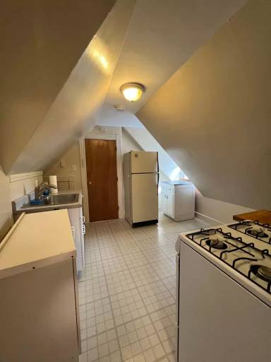 Main picture of 38 Myrtle Ave