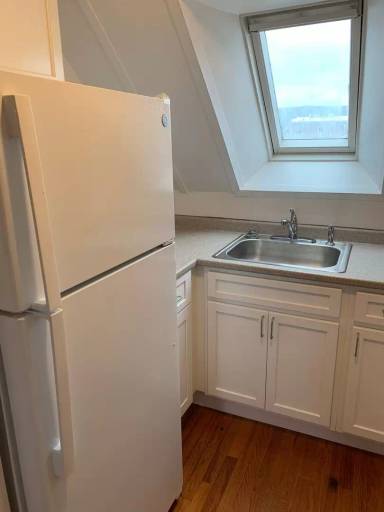 Main picture of 31 Barre St