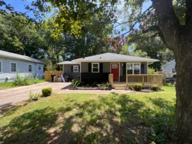 Main picture of 804 Miami Ave