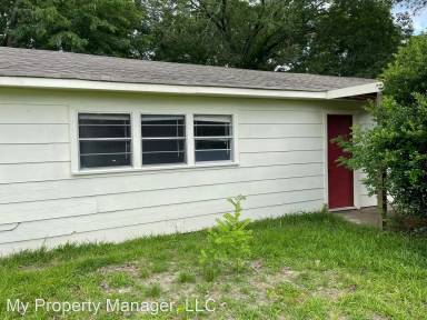 Main picture of 209 W Garfield Ave