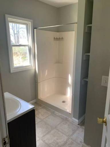 Main picture of 2265 Avondale Ave