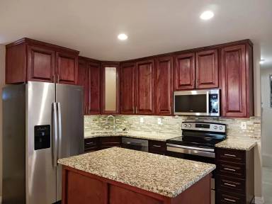 Main picture of 364 Tulane Dr