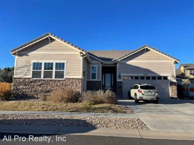 Main picture of 4405 Oxbow Dr