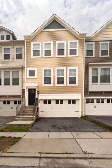 Main picture of 405 Ocracoke Way