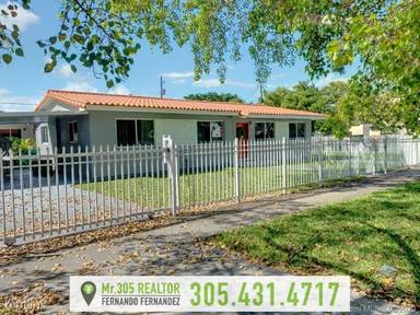 Main picture of 1000 SW 23rd Ave