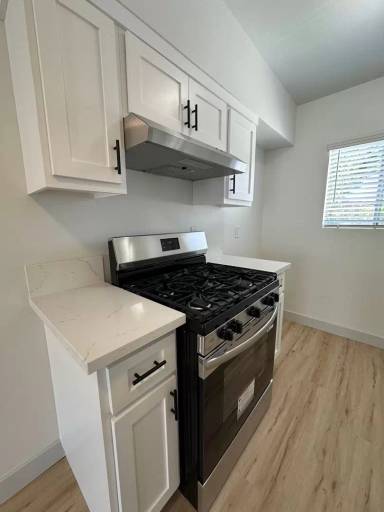 Main picture of 2216 W Wardlow Rd