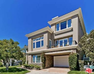 Main picture of 16673 Calle Haleigh