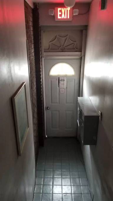 Main picture of 5235 Oxford Ave