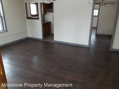 Main picture of 1317 1/2 N Merriam Ave