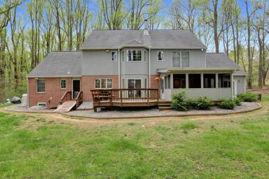 Main picture of 2121 Harmony Woods Rd