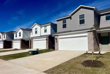Main picture of 304 Alfalfa Ave