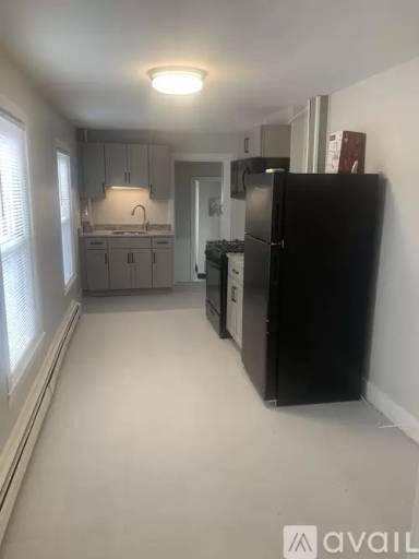 Main picture of 3 Plain St
