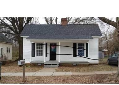 Main picture of 528 N Martin Luther King Jr Ave