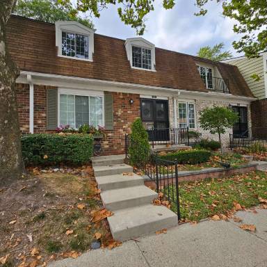 Main picture of 1874 Wickham St
