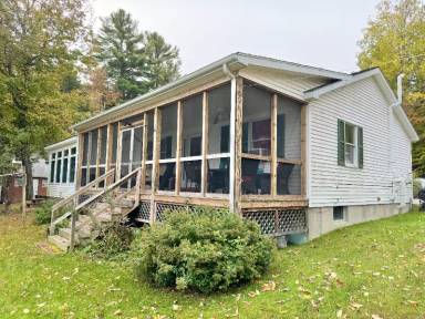 Main picture of 261 Bruckoff Rd