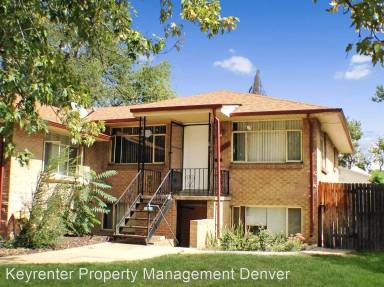 Main picture of 3850 Perry St