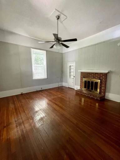 Main picture of 1319 Dover St