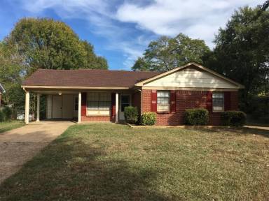 Main picture of 1744 Brookhaven Dr