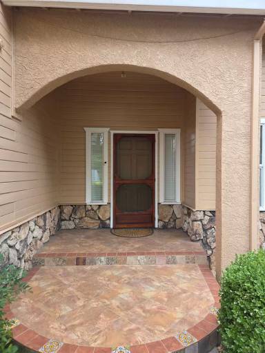 Main picture of 709 Arbona Cir N